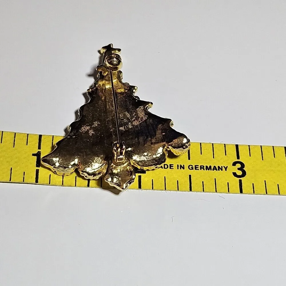 Christmas Tree Green Enamel Gold Tone Vintage Brooch Pin